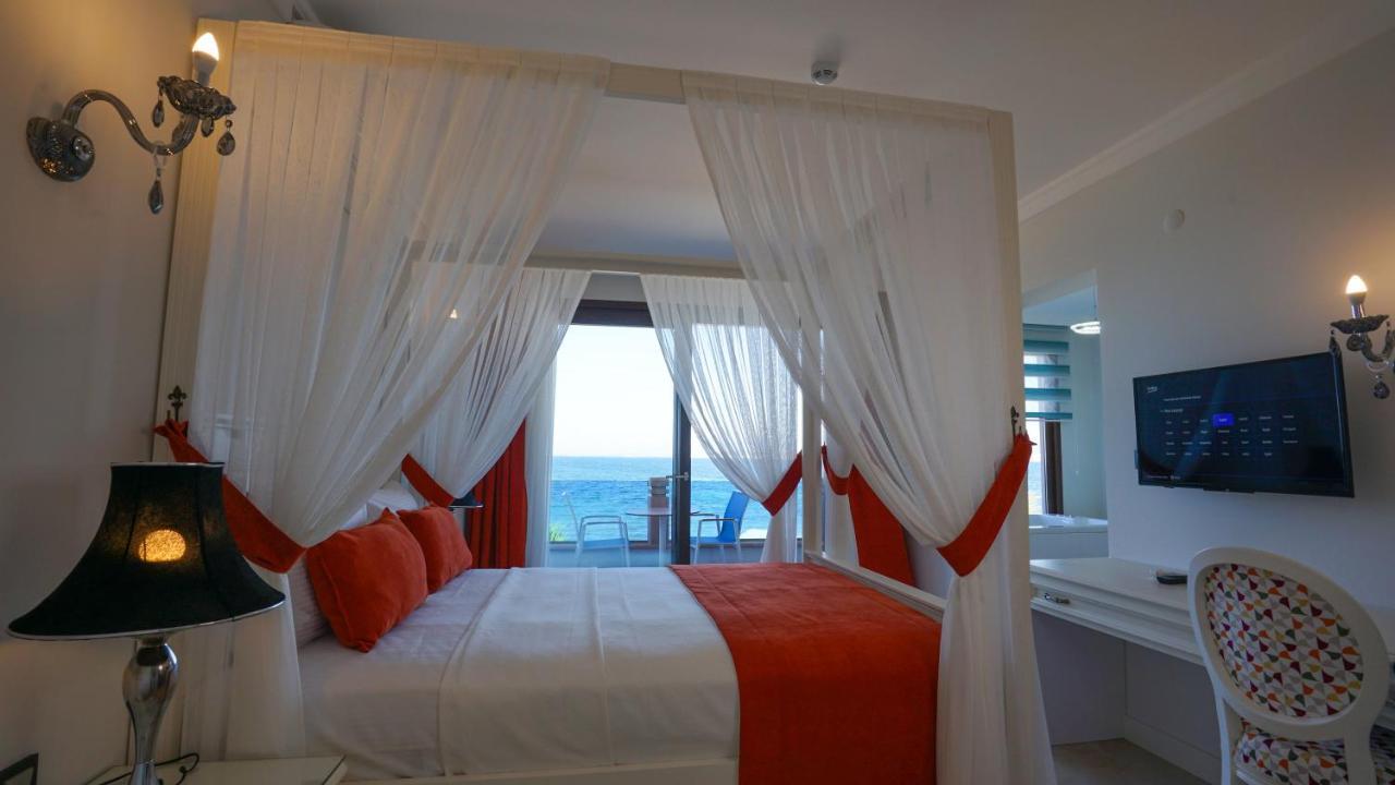 Rota Seaside Otel Cunda Eksteriør billede