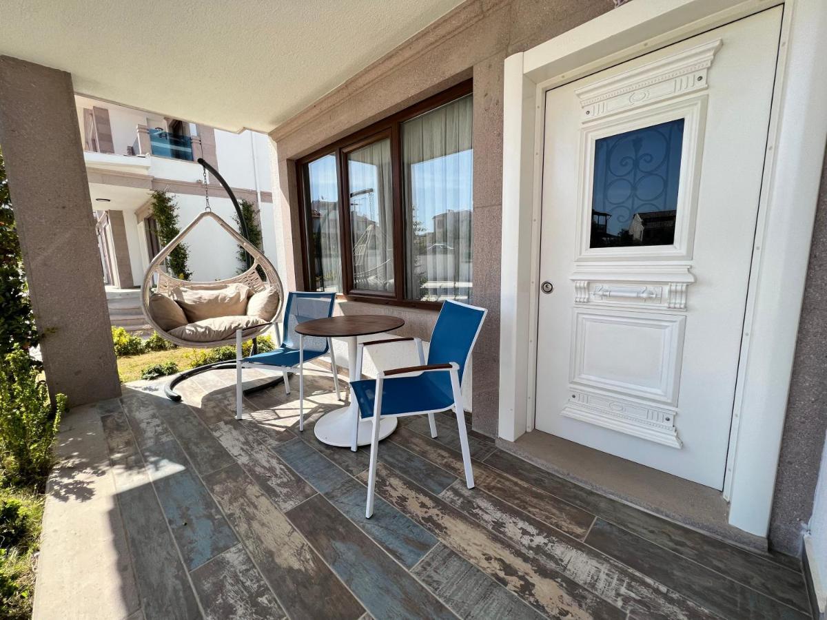 Rota Seaside Otel Cunda Eksteriør billede