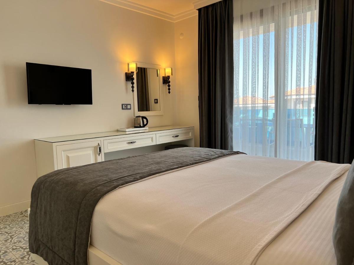 Rota Seaside Otel Cunda Eksteriør billede