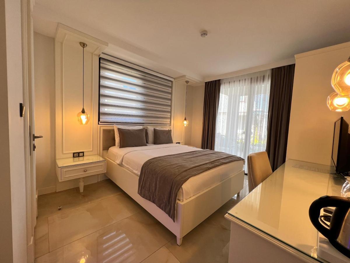 Rota Seaside Otel Cunda Eksteriør billede